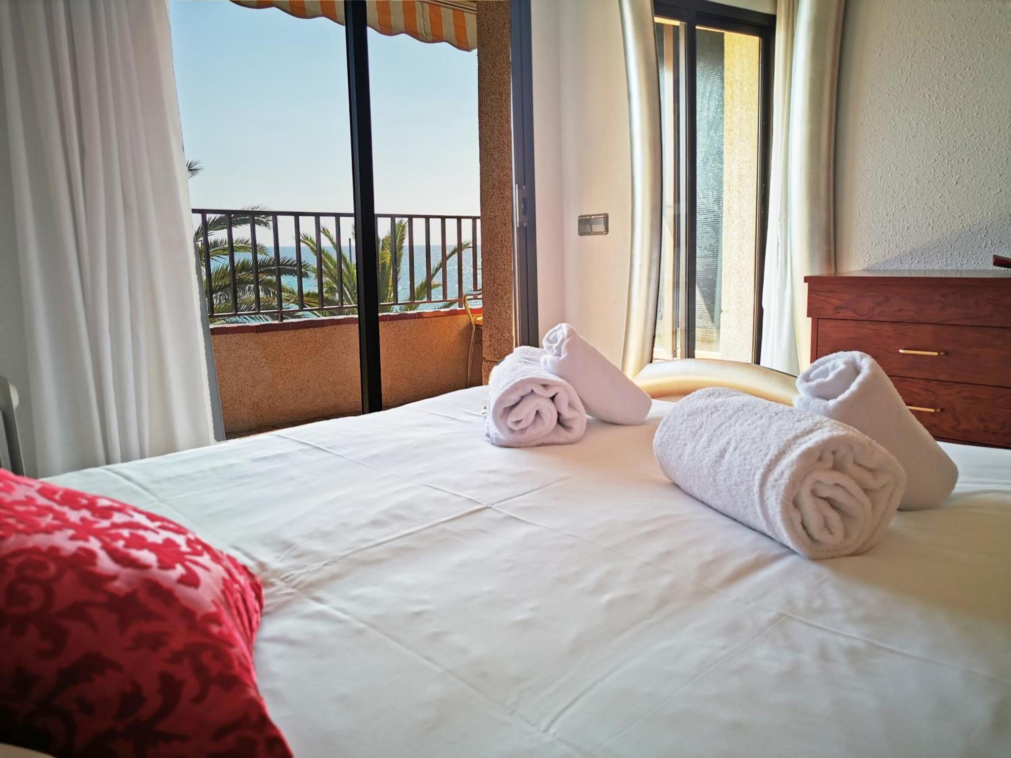 Apartaments Primera Linea Torre Valentina Sant Antoni De Calonge Habitación foto